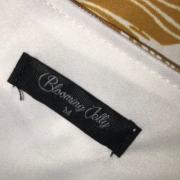 BLOOMING jelly medium gold tropical print dress - Picture 3 of 5